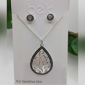 Black and Silver Earrings and Necklace Set NWT